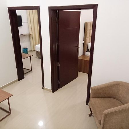 אל בוראיימי Taj Al Arab Hotel Al Burimi מראה חיצוני תמונה