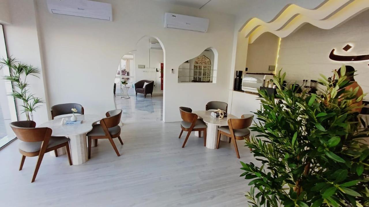 אל בוראיימי Taj Al Arab Hotel Al Burimi מראה חיצוני תמונה