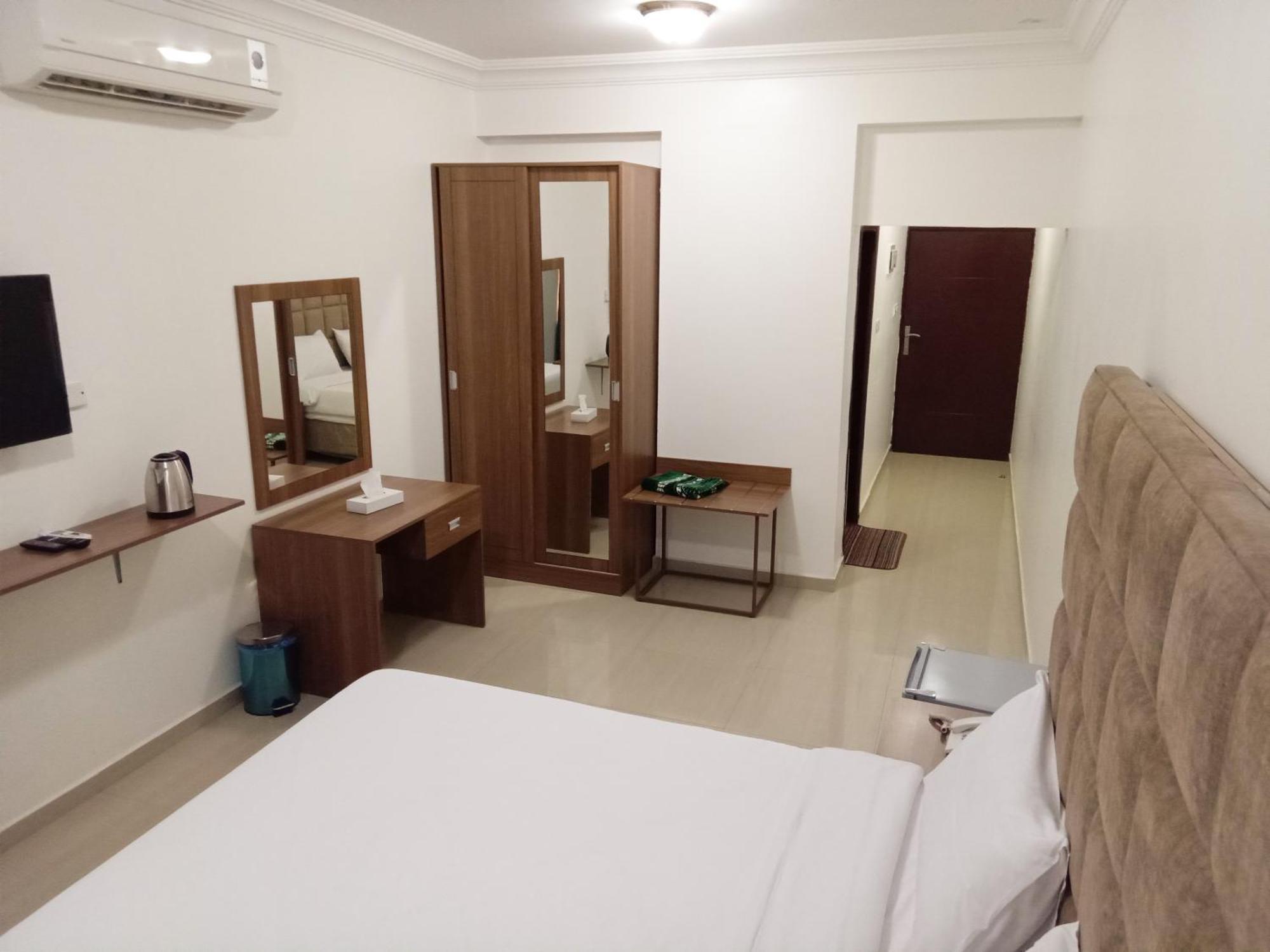 אל בוראיימי Taj Al Arab Hotel Al Burimi מראה חיצוני תמונה