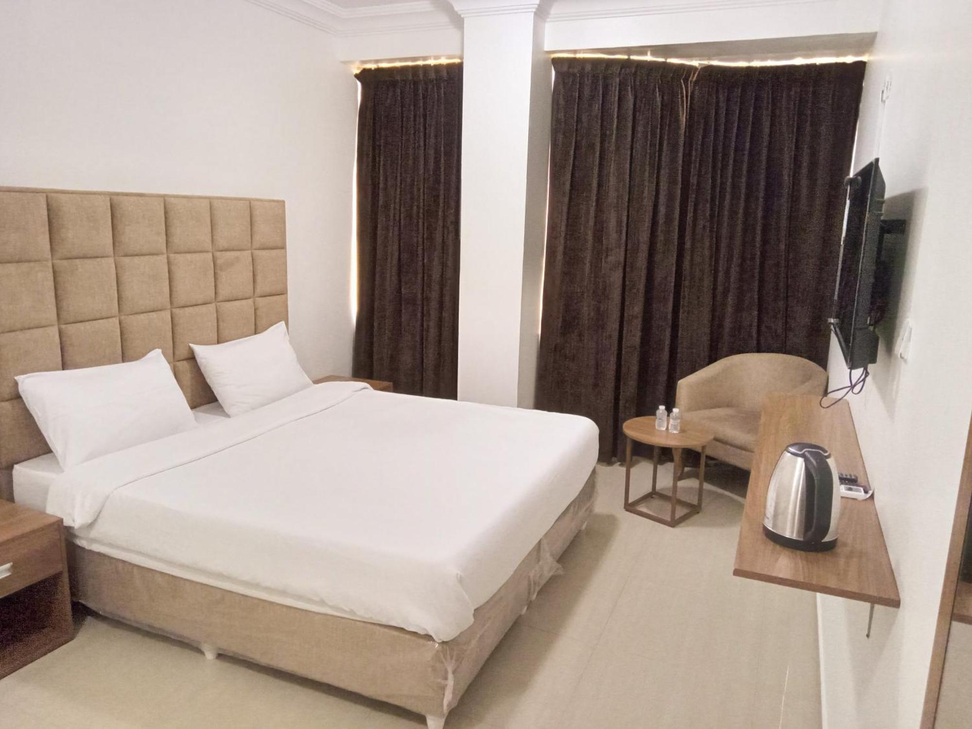 אל בוראיימי Taj Al Arab Hotel Al Burimi מראה חיצוני תמונה