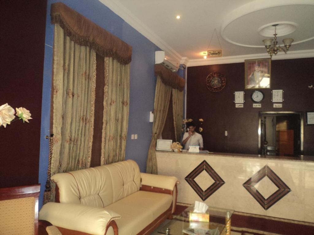 אל בוראיימי Taj Al Arab Hotel Al Burimi מראה חיצוני תמונה